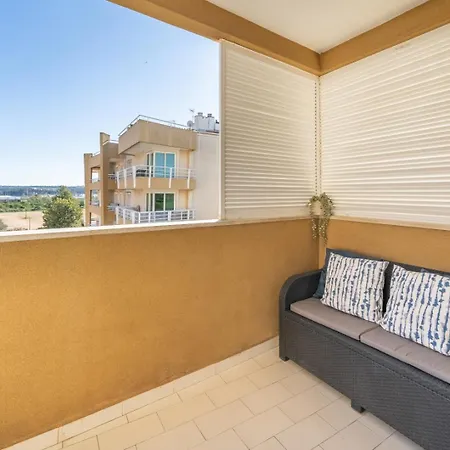 Rocha Sun By Algest Apartment